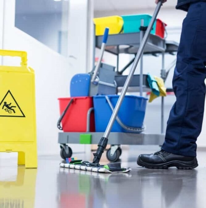 Commercial-Cleaning-Services-768x674